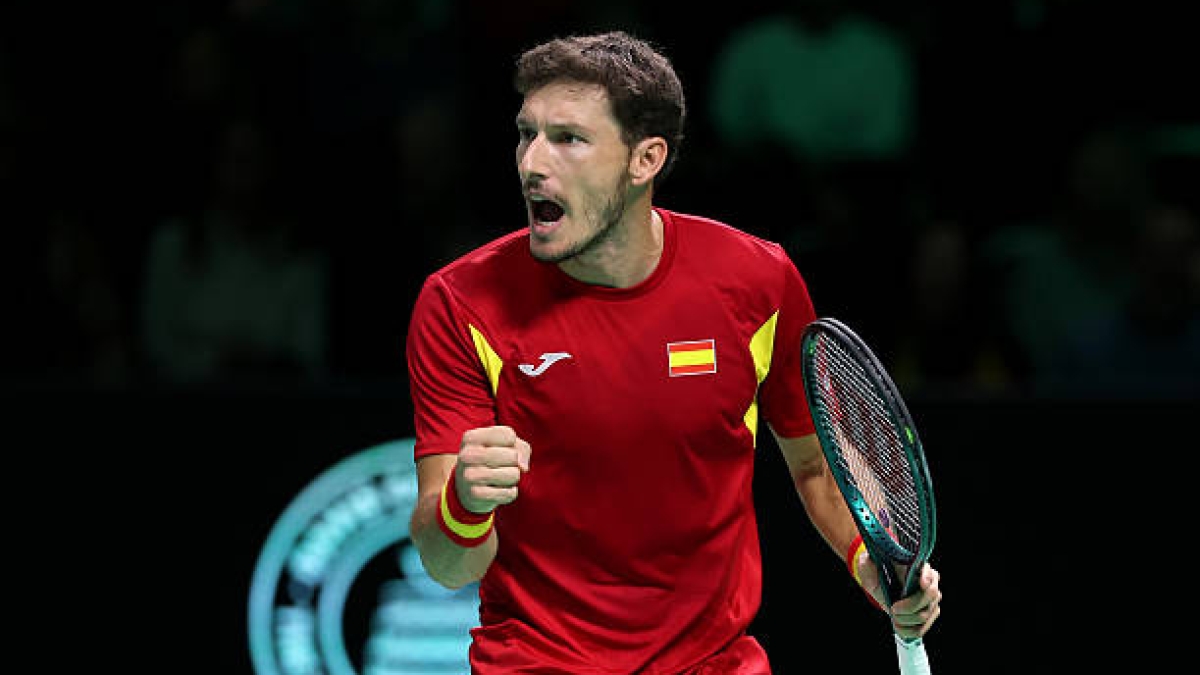 Carreño tira de garra para dejar a Struff en fuera de juego. Foto: Getty