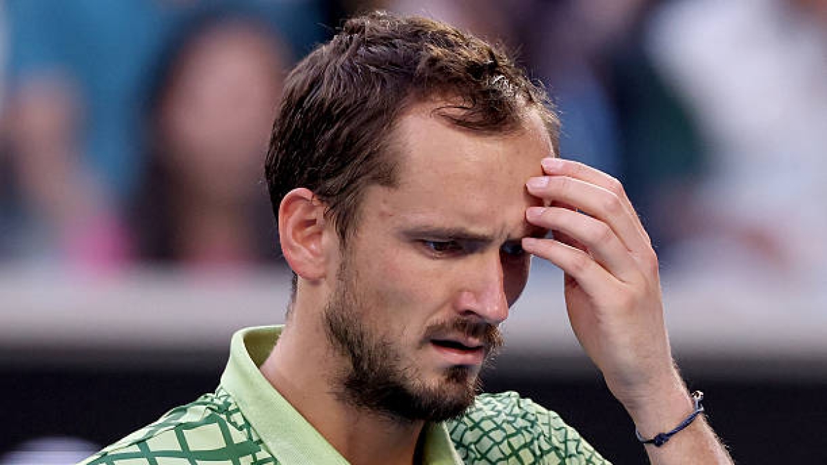 达尼尔·梅德韦杰夫在澳大利亚公开赛中输给蒂安。照片：gettyimages