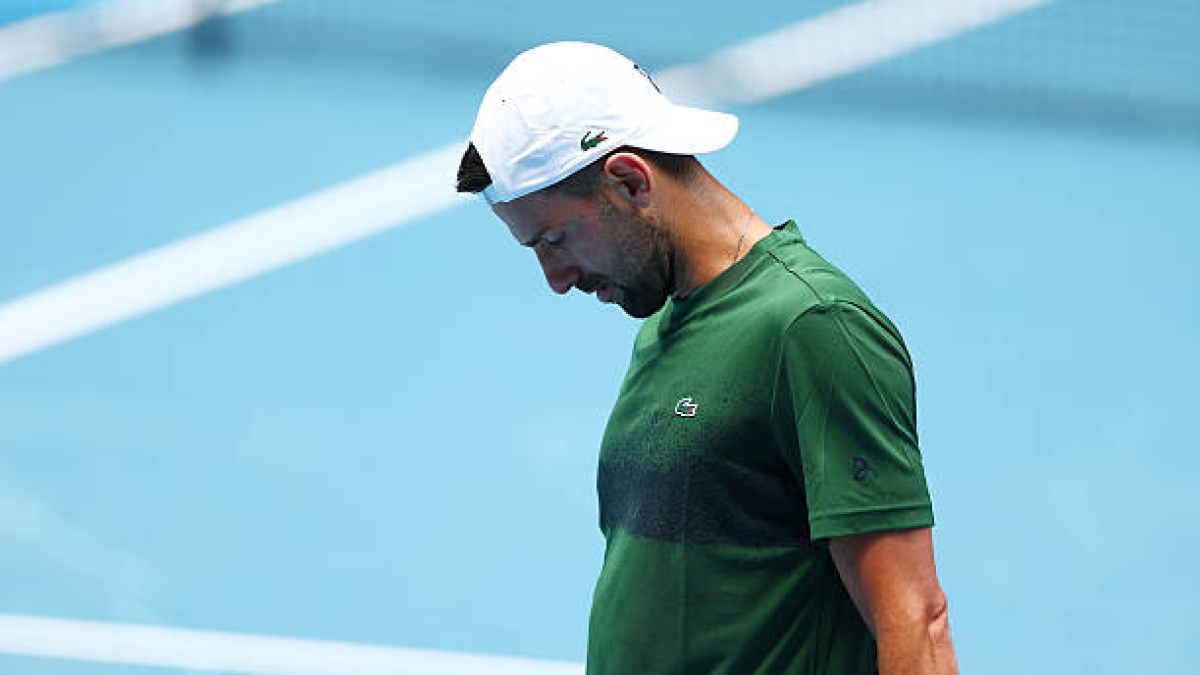 Novak Djokovic, pain in training. Photo: gettyimages