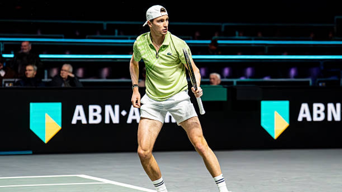 ATP Rotterdam. Humbert se impone a Medvedev y sus demonios internos