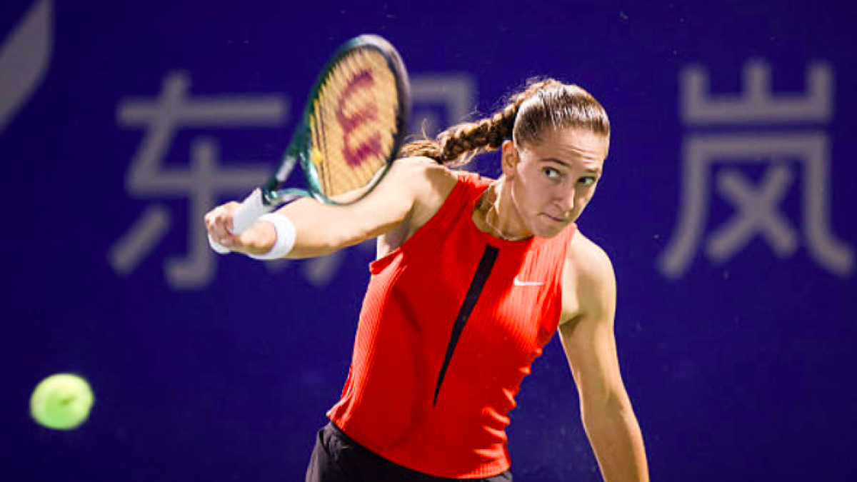 Diane Parry applica un sorprendente cambio nel suo rovescio.