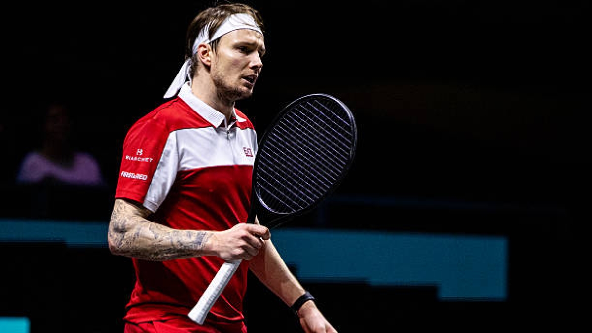 Le fait incroyable où Bublik surpasse Alcaraz et Sinner en 2026.