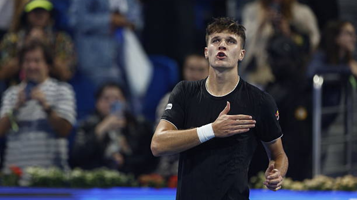 Mensik ends Sinner's winning streak on hard court that began in October 2023. Photo: Gettyimages