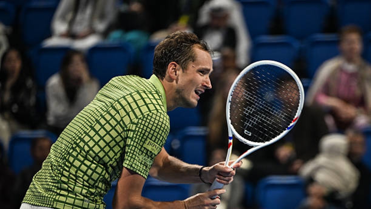 Daniil Medvedev, soluciones en Dubái. Foto: gettyimages