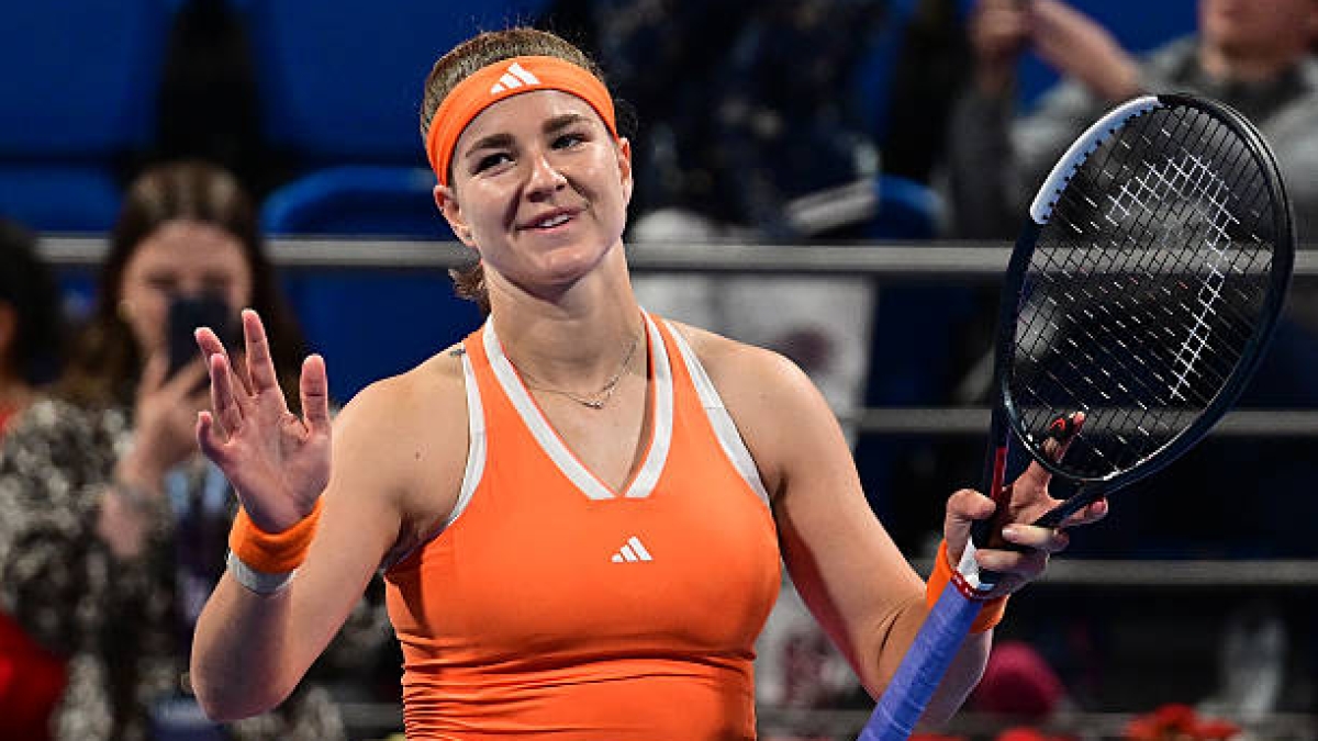 Karolina Muchova avanza en Doha.