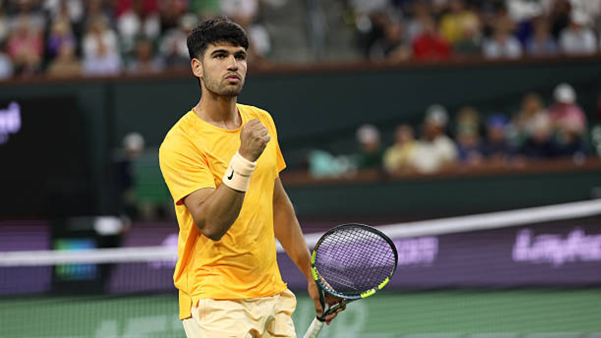 Alcaraz equals Nadal and Djokovic and becomes the youngest tennis player to reach five consecutive semifinals in Indian Wells. Photo: Gettyimages.