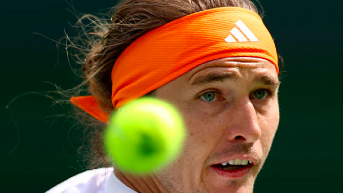 Zverev and his message to Raducanu: "I love her, but her case is different from mine." Source: Getty