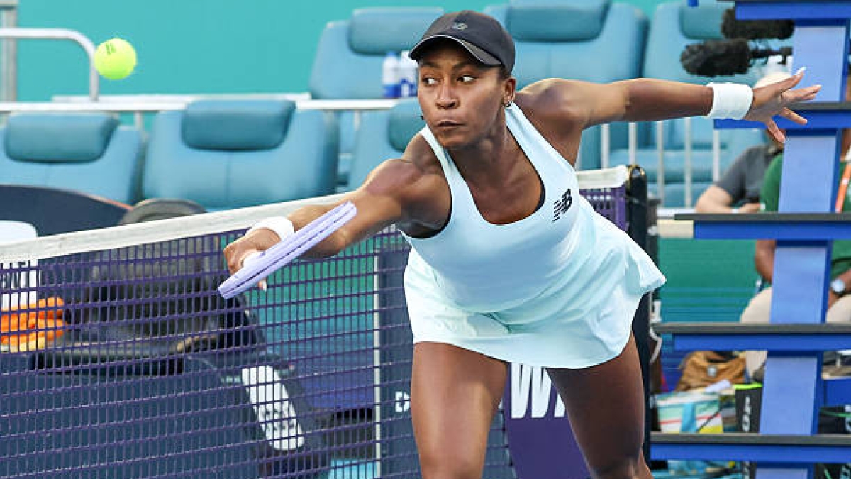 Gauff reacciona a tiempo ante Parks en Miami