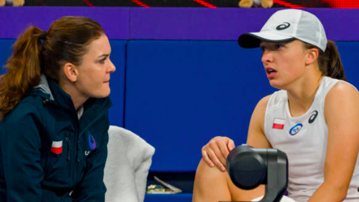Radwańska protège Swiatek : "Laissez-la tranquille, ne la haïssez pas à chaque fois qu'elle perd un match".
