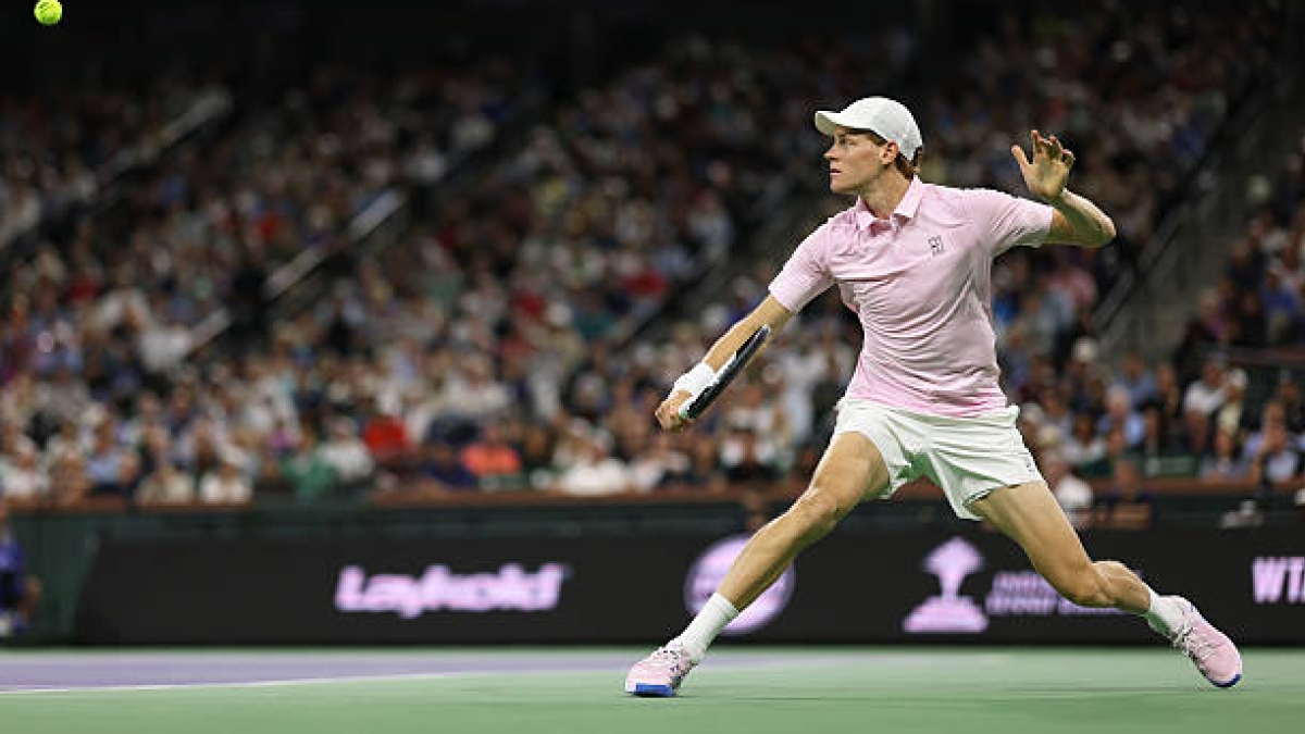 Sinner Seeks to Enter History of Hard Court Masters 1000 Alongside Federer and Djokovic. Photo: Gettyimages.