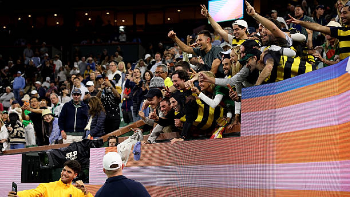 Alcara se disfraza de abeja. Foto: gettyimages