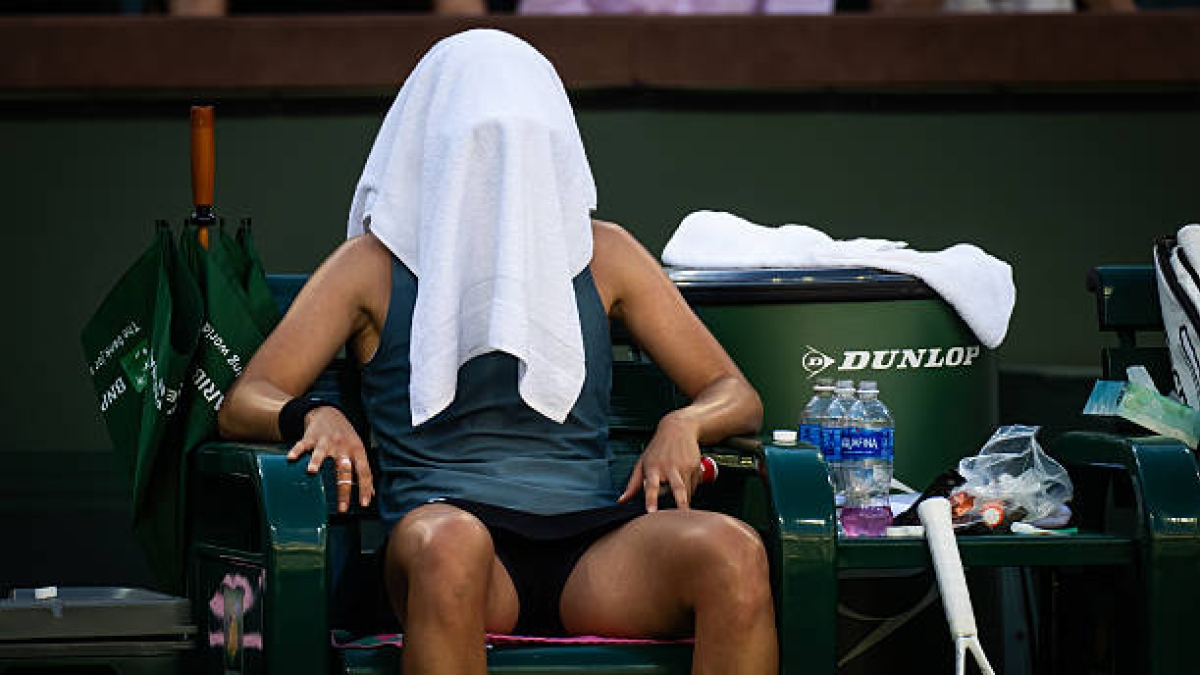 Iga Swiatek, desesperada en Indian Wells. Foto: gettyimages