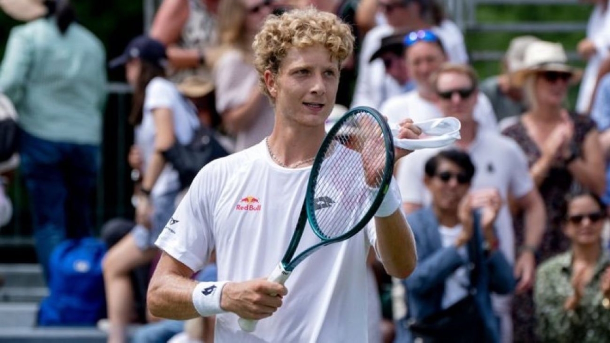 Landaluce starts Indian Wells with a surprising rout