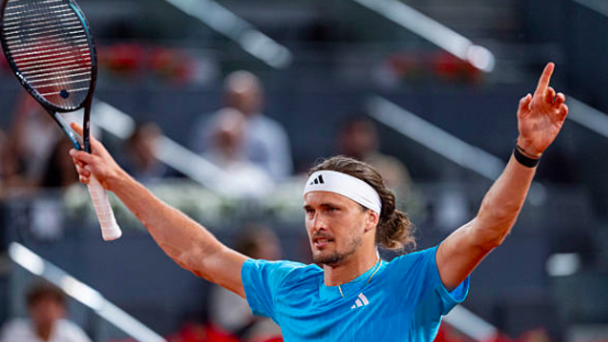 Zverev draws on experience to beat Cobolli. Source: Getty
