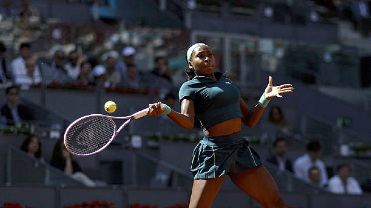 Gauff remonta ante Cirstea para meterse en octavos del Mutua Madrid Open
