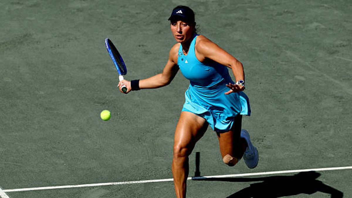 Pegula continue de monter en puissance et ne trouve pas de rival en Starodubtseva pour régner à Charleston. Photo : Gettyimages