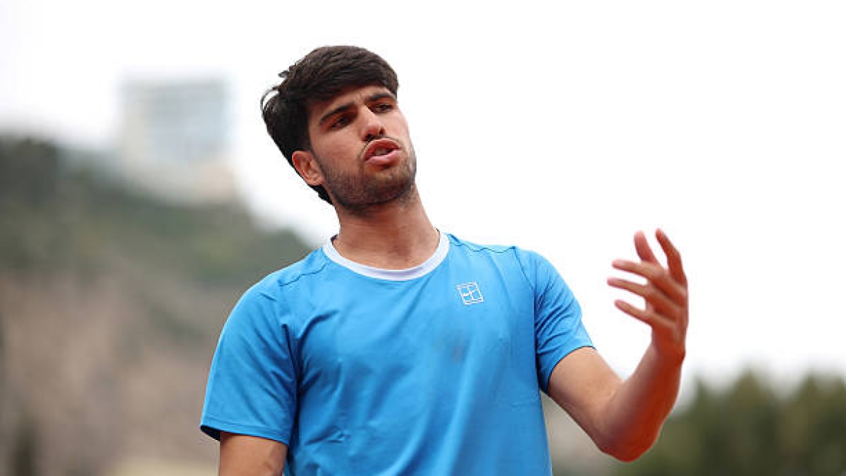 卡洛斯·阿尔卡拉斯在蒙特卡洛输给辛纳。照片：Getty Images