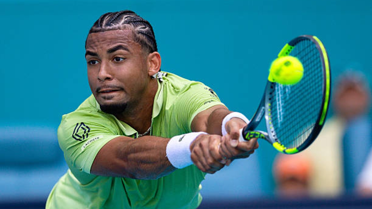 Fils sobrevivió en Barcelona bajo la bocina. 