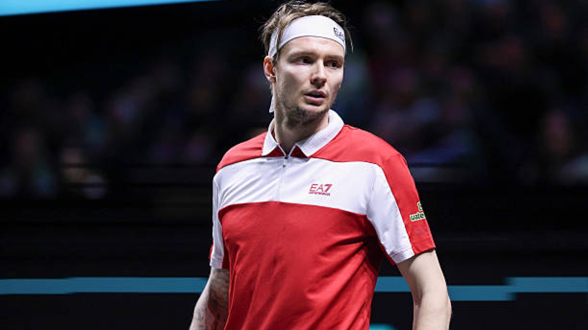 Bublik的父亲打破沉默：“不是我不跟他说话；是他不跟我说话。”