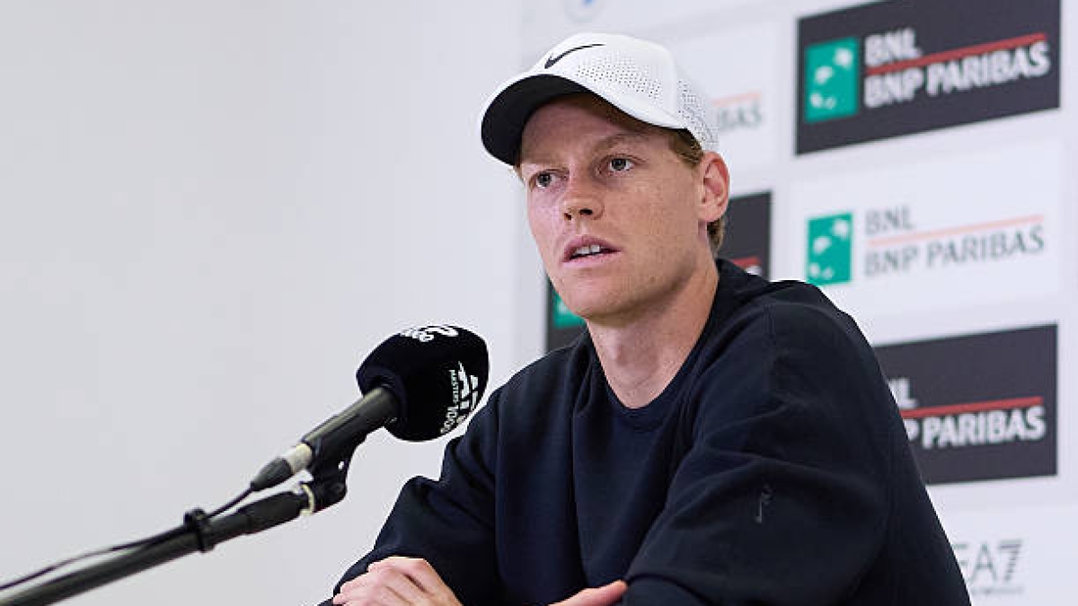Horario y dónde ver el debut de Jannik Sinner en el ATP Roma 2026 ante Sebastian Ofner. Foto: Gettyimages