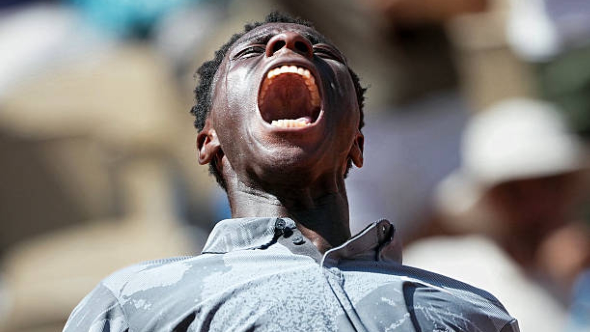 La réaction surréaliste de Kouamé après sa victoire difficile contre Vallejo à Roland Garros.