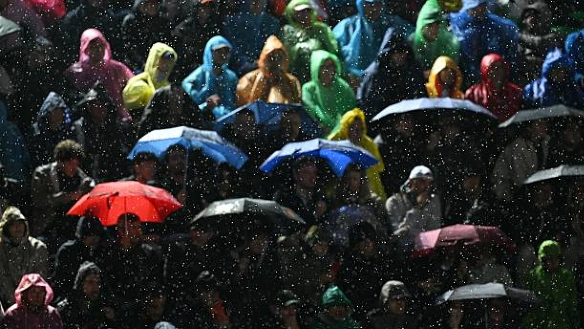 La lluvia obliga a suspender el Sinner - Medvedev en el set definitivo en Roma. Foto: Gettyimages