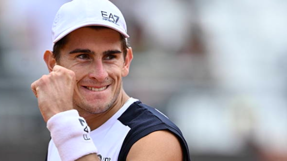 Arnaldi renait face à un De Minaur en baisse.