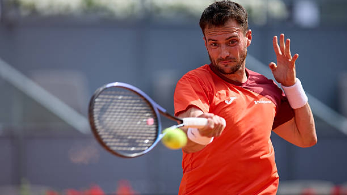 Pedro Martínez casi llega a las manos con Sakamoto tras eliminarle en Roland Garros