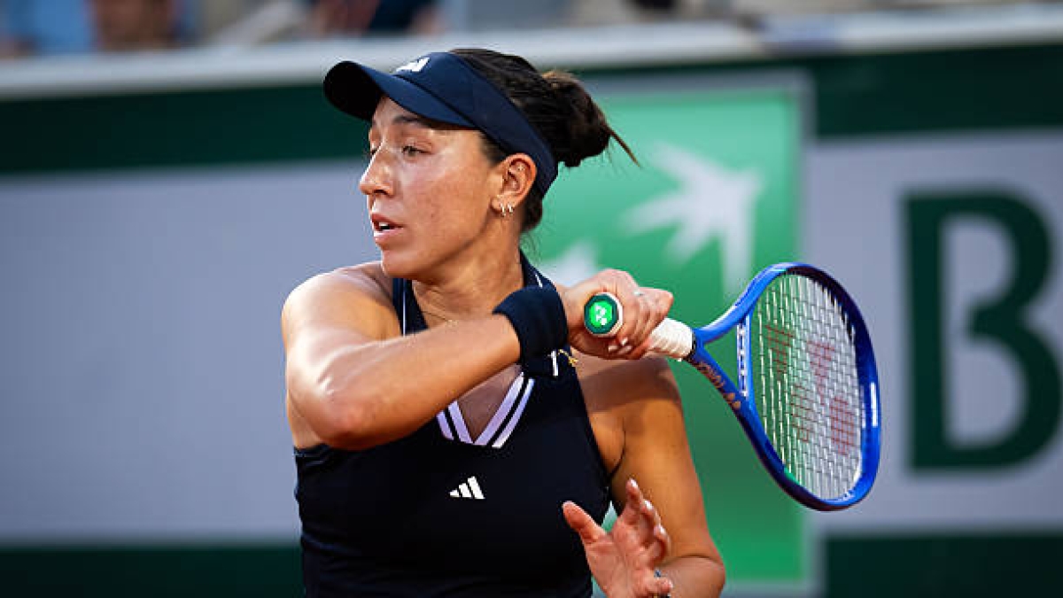 Pegula falls asleep and Birrell comes back to eliminate her in the first round of Roland Garros. Photo: Gettyimages
