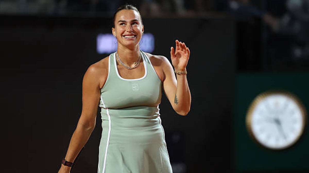 Sabalenka saca el rodillo en su debut en el WTA Roma ante Krejcikova
