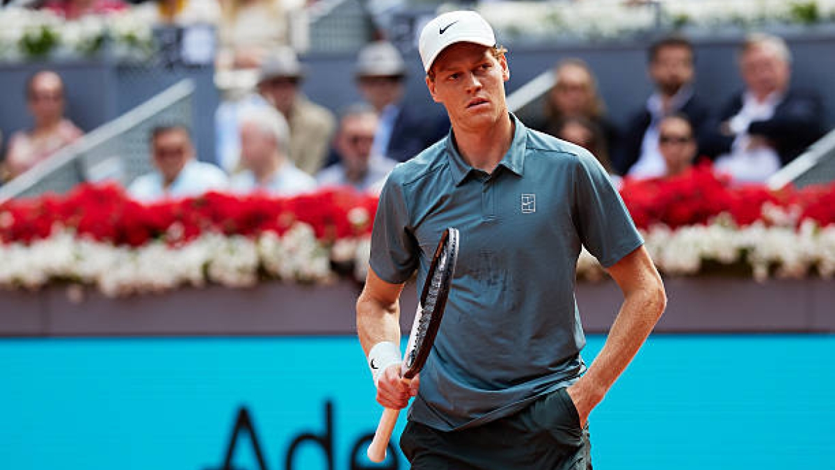 Sinner arrasa a Zverev para coronarse en Madrid y hacer historia
