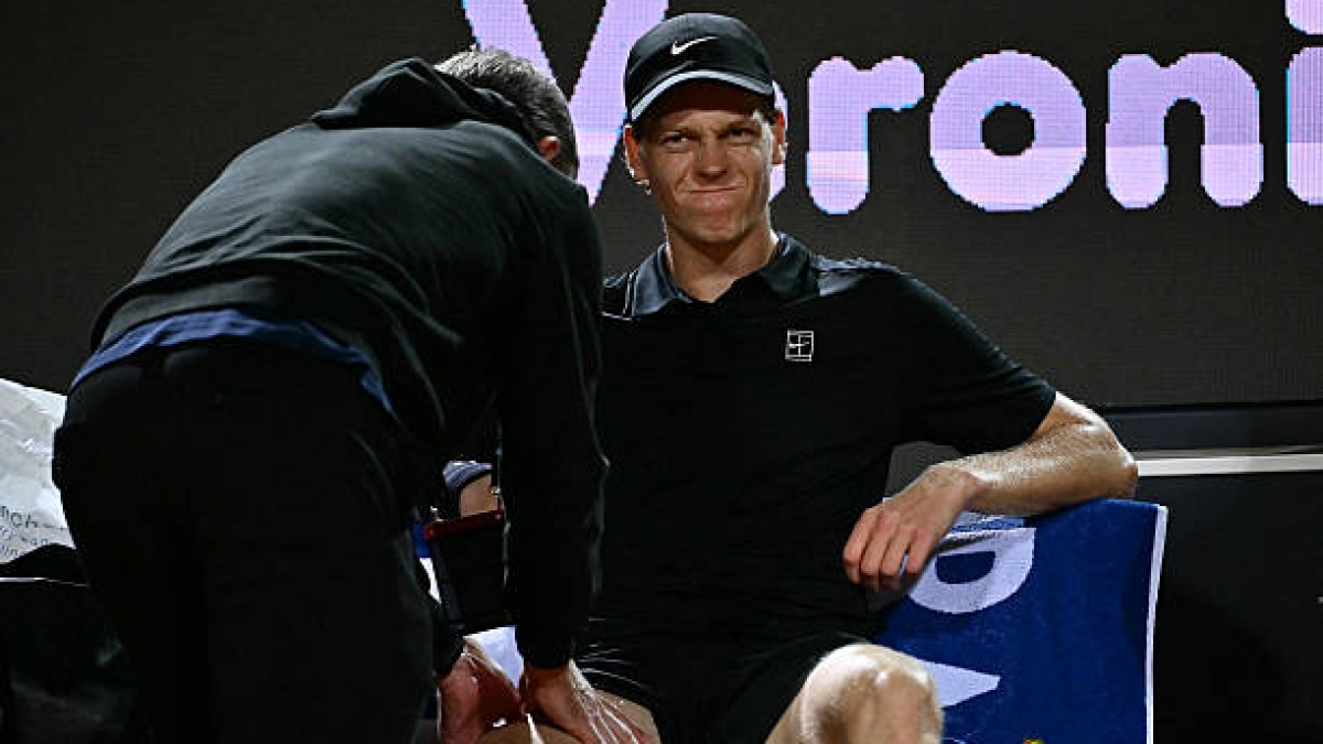 Sinner habla sobre sus problemas físicos tras ganar a Medvedev en el ATP Roma
