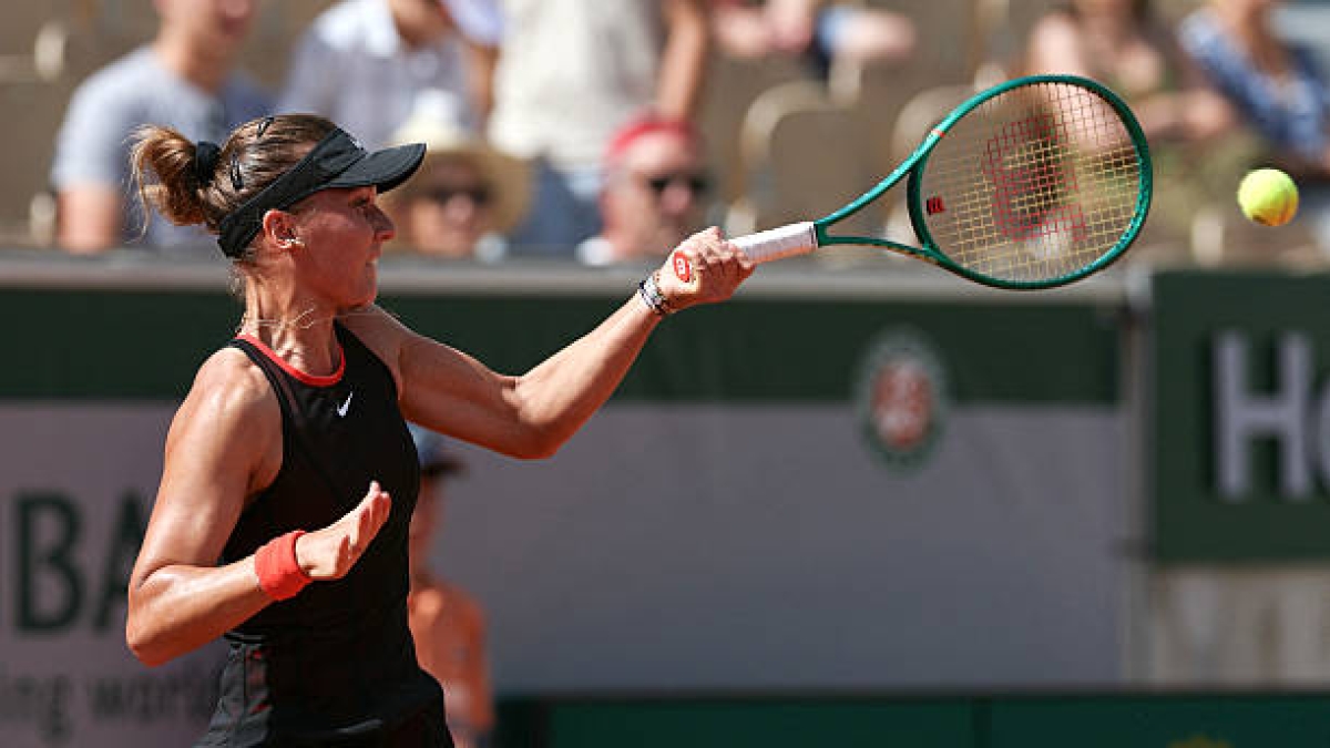Oksana Selekhmeteva makes Spanish debut with a loss. Photo: gettyimages

Oksana Selekhmeteva fait ses débuts espagnols en perdant. Photo : gettyimages