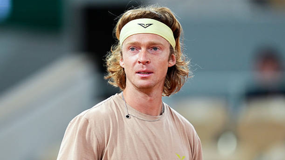 Tremendo palo de Rublev a los Slams. 
