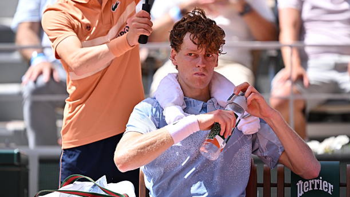 Agassi, très critique avec la condition physique de Sinner après son élimination à Roland Garros. Source : Getty Images.