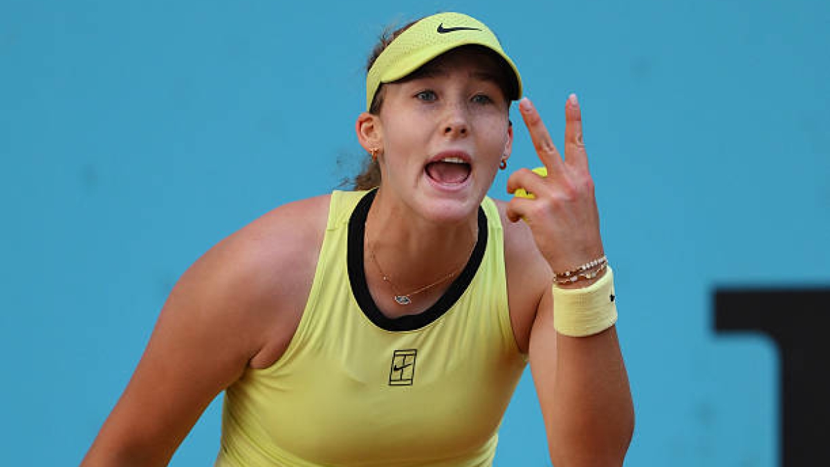 Andreeva receives a harsh correction in her return after winning Roland Garros. Source: Getty Images.