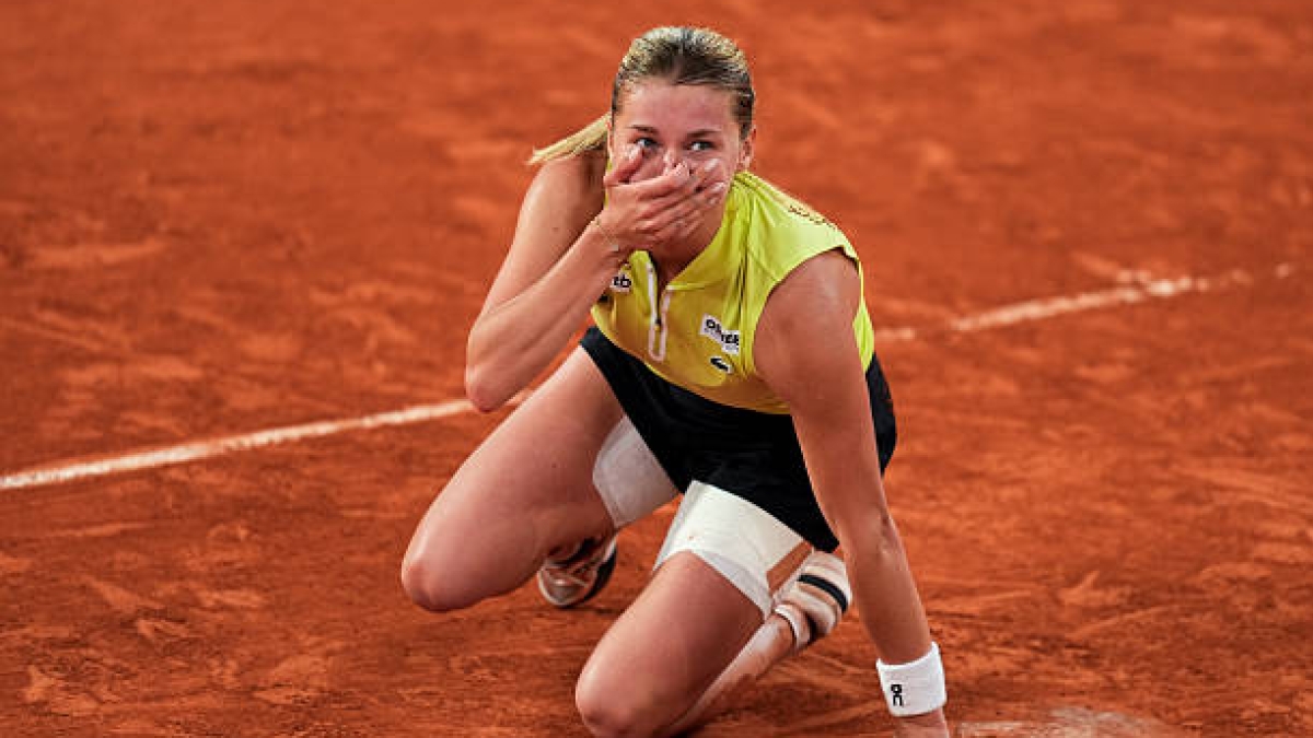 Chwalinska fills up with records after reaching the final of Roland Garros. Source: Getty Images.