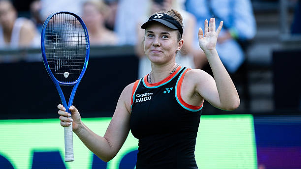 Noskova renverse Pegula à Berlin et fait ses débuts dans le top 10 du classement WTA. Source : Getty Images.