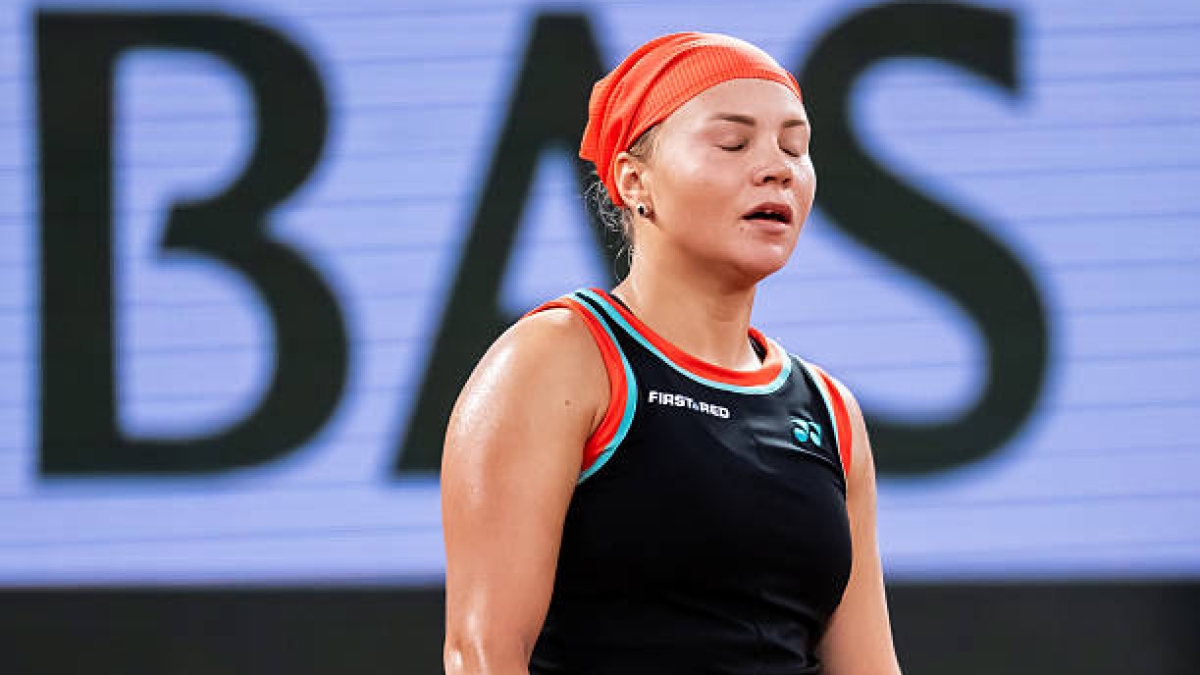 Shnaider surrenders to Chwalinska's game: "When you think you won a point, she's still there." Photo: Gettyimages