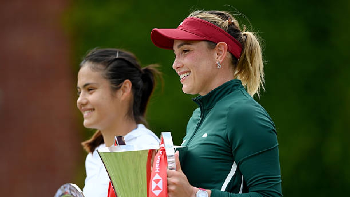 L'expérience de Vekic l'emporte sur le bon travail de Raducanu pour gagner à Queen's. Photo: Gettyimages