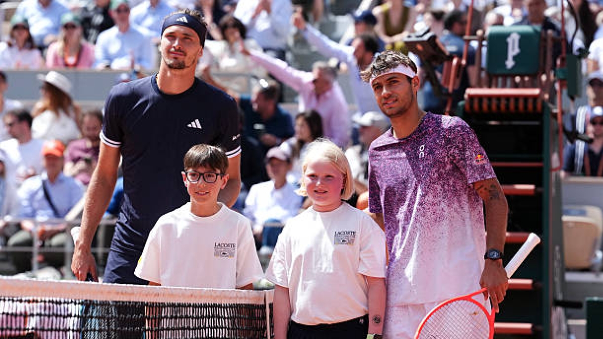 Zverev y Cobolli, cero contacto visual antes de la final de Roland Garros. Fuente: Getty Images.