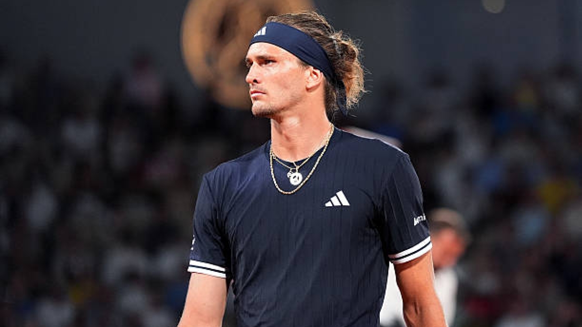 Zverev leaves an interview when asked about his domestic violence accusation. Source: Getty Images.