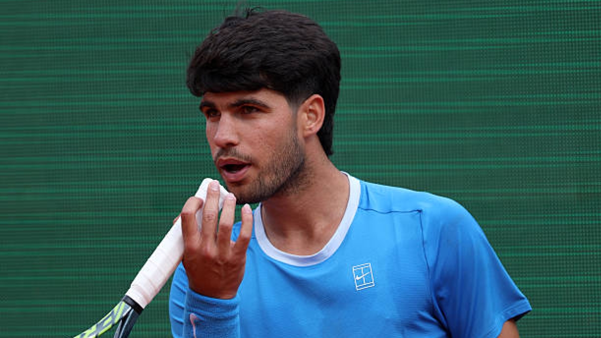 Alcaraz è un mago, tiene la racchetta come se fosse un pennello e fa cose incredibili con il polso. Foto: Gettyimages.