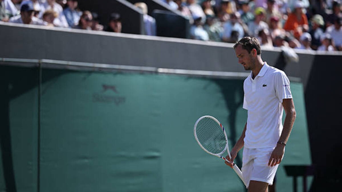 Daniil Medvedev, decepción en Wimbledon. Foto: gettyimages