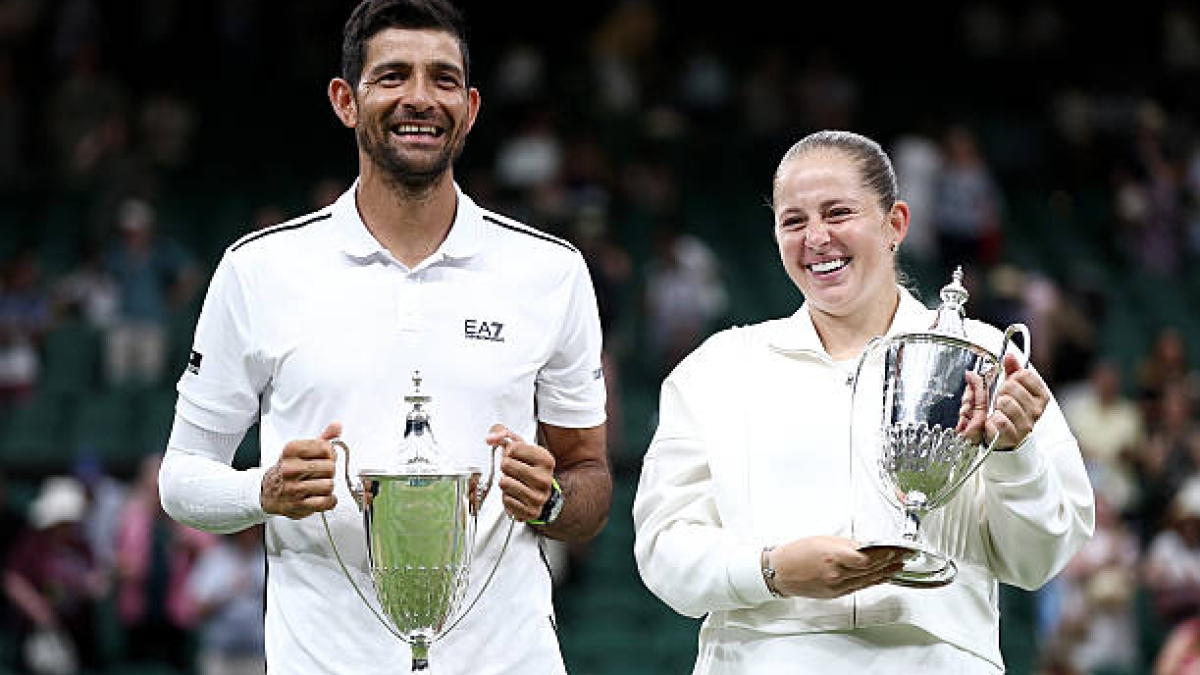 Ostapenko entra in un club storico dopo aver conquistato Wimbledon.
