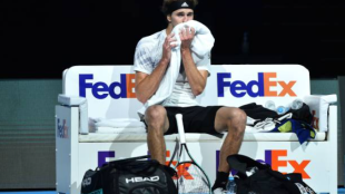El mundo de Alexander Zverev empieza a tambalearse. Foto: Getty