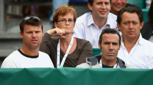 Apey, a la derecha, en el box de Murray junto a Judy Murray y Corretja. Fuente: Getty