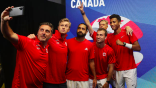 Canadá celebrando una victoria en la ATP Cup 2020. Fuente: Getty
