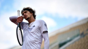 Zverev se lamenta en su partido de hoy. Fuente: Getty