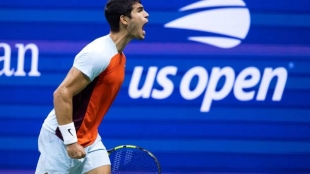 Carlos Alcaraz gana a Jannik Sinner en US Open 2022. Foto: gettyimages
